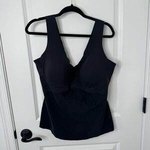 Honeylove liftwear Black v neck Top 3x
